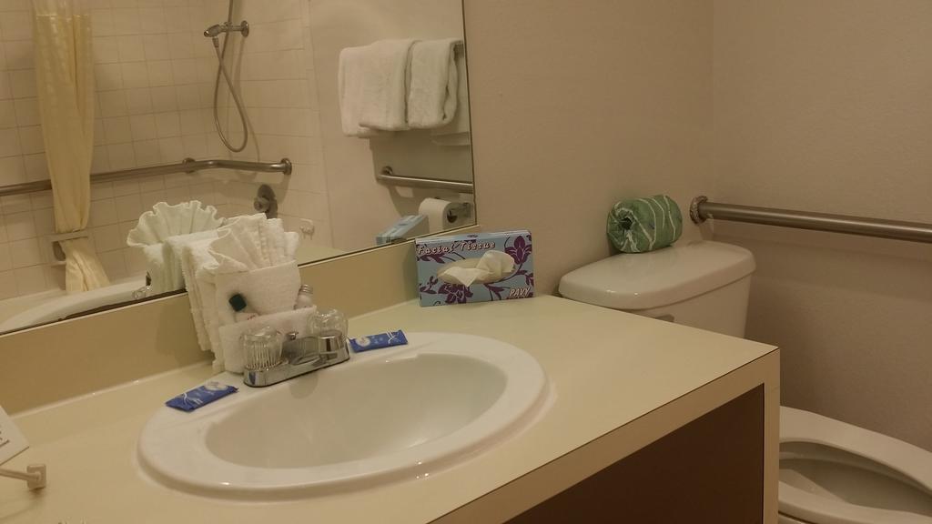 Guest House Inn Medical District Near Texas Tech Univ 러벅 객실 사진